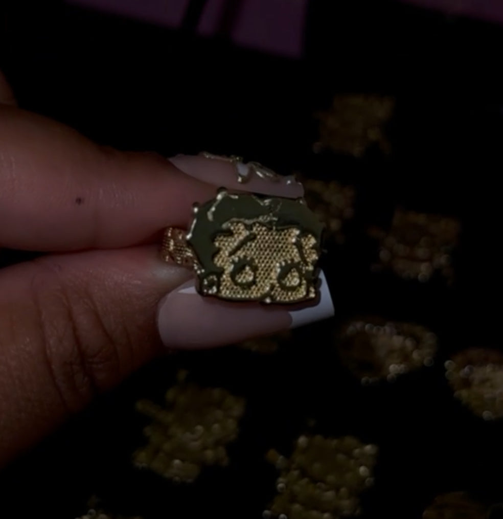 Character Face Ring